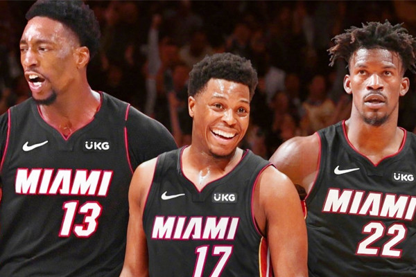  巴特勒硬解对手，热火客场力擒猛龙获四连胜